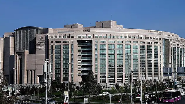 Borsa İstanbul'da manipülasyon soruşturmasında 10 şüpheli yakalandı