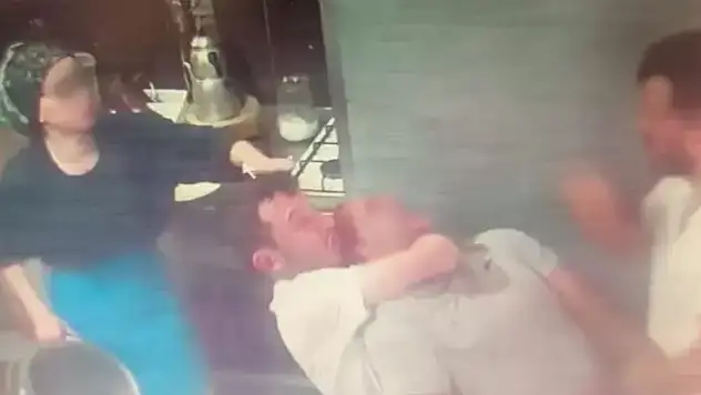Boşandığı eski eşi çalıştığı işyerini bastı! Adım adım dehşet
