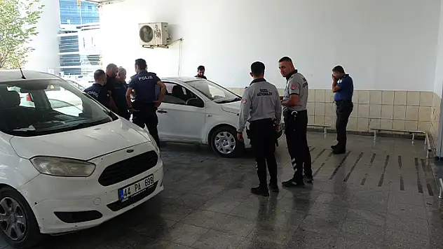 Boşanma aşamasındaki eşi tarafından vurulan kadın öldü
