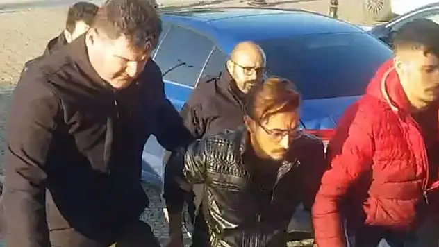Boşanma aşamasındaki eşini öldürüp toprağa gömen şahıs adliyeye sevk edildi
