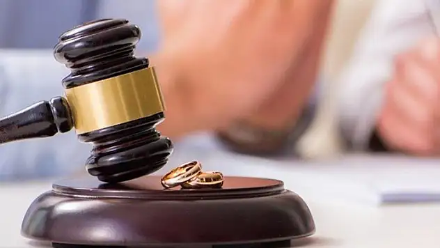 Boşanmada yeni dönem: 3 yıllık bekleme iptal edildi, yeni düzenleme nasıl olmalı
