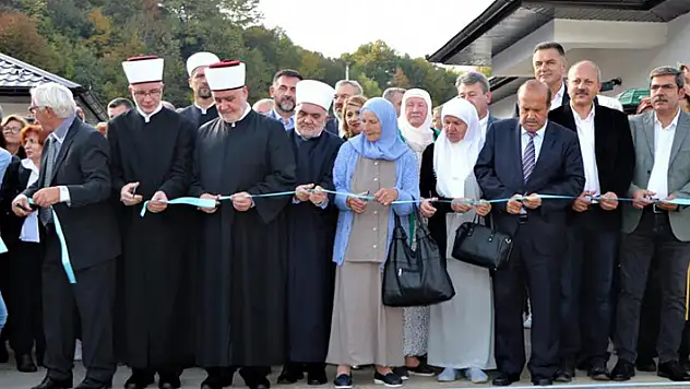 Bosna Hersek'te 'Srebrenitsa Anneleri' Bakım Evi açıldı

