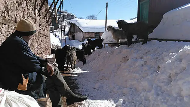 Bozkır'da hayat normale dönmeye başladı