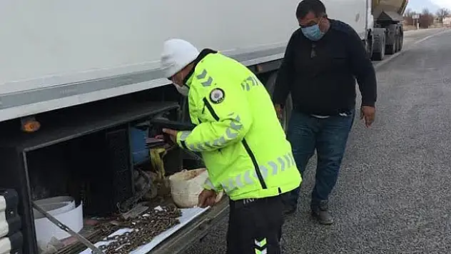 Bozkır'da kış lastiği denetimlerinde bir sürücüye ceza kesildi