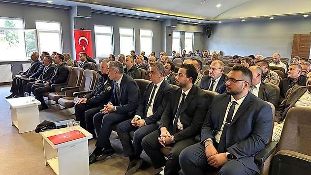 Bozkır'da muhtarlar ve kurum müdürleri bir araya geldi