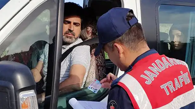 Bozkır'da okul taşıtları denetlendi