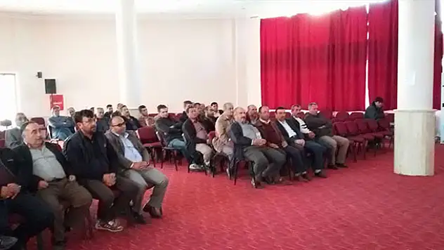 Bozkır'da servis şoförlerine eğitim verildi
