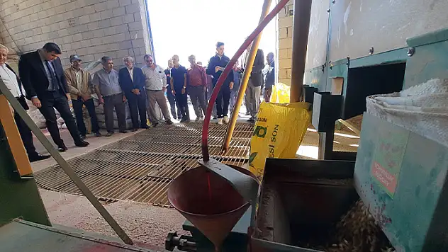 Bozkır'da tohum eleme tesisi hizmete girdi
