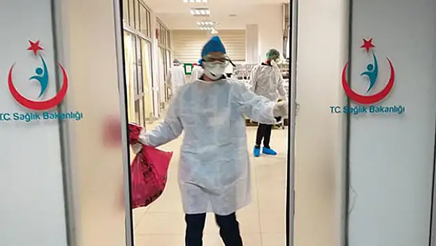 Bozkır Devlet Hastanesinde görevli bir doktorda Kovid-19 tespit edildi