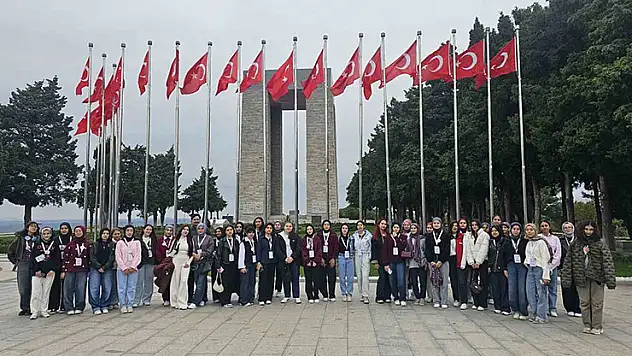 Bozkır İlçe Gençlik Merkezi öğrencilerin gelişimine katkı sağlıyor