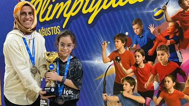 Bozkır Midi Voleybol takımı namağlup şampiyon oldu