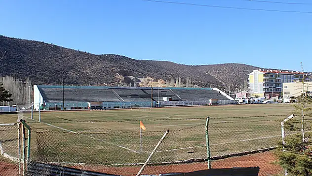 Bozkır Stadyumu yenilenecek