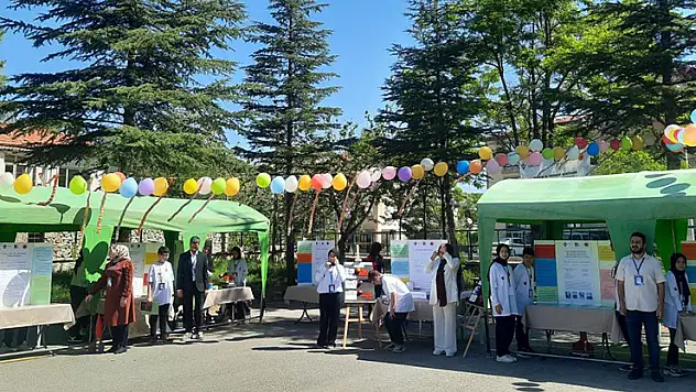 Bozkır'da Bilim Fuarı açıldı