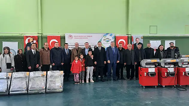 Bozkır'da çiftçilere makine ve ekipman desteği