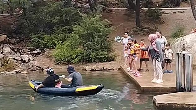 Bozkır'da rafting keyfi: Aygırdibi renkli görüntülere sahne oldu