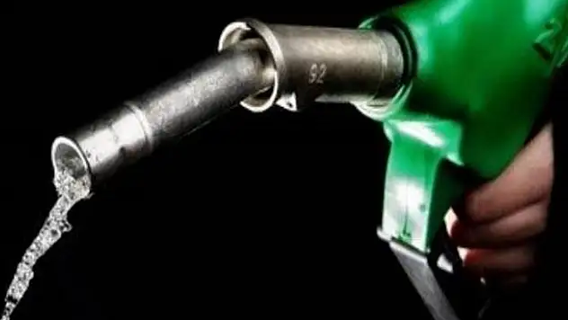 Brent petrolün varili 65 doları aştı