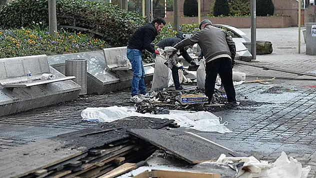 Brüksel'deki terör örgütü çadırı kaldırıldı