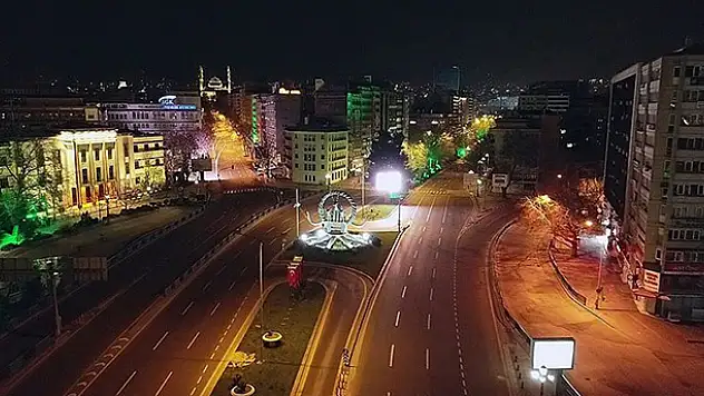 Bu hafta sonu 15 ilde sokağa çıkma yasağı uygulanacak