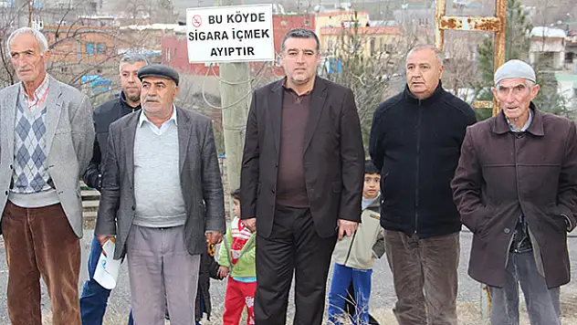 Bu köyde sigara içene kız vermiyorlar