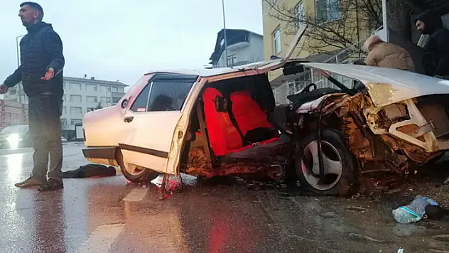 Bu otomobilden sağ çıktılar
