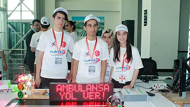 Bu projeyle ambulanslar kırmızı ışıkta beklemeyecek