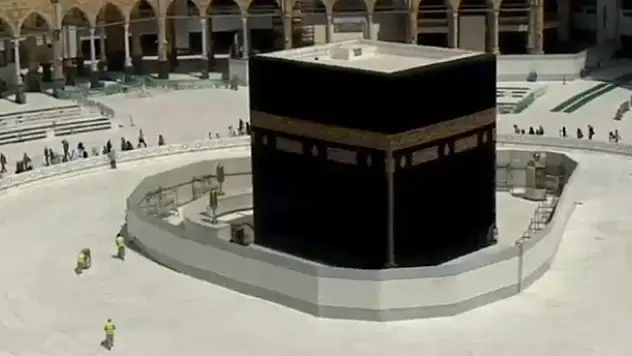 Bu sene Hac yapılacak mı? Suudi Arabistan'dan olumsuz sinyaller geliyor