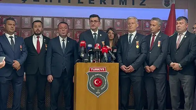 'Bu topraklarda vatan için şehit olanlarız, terör meselesinin tek muhatabıyız'