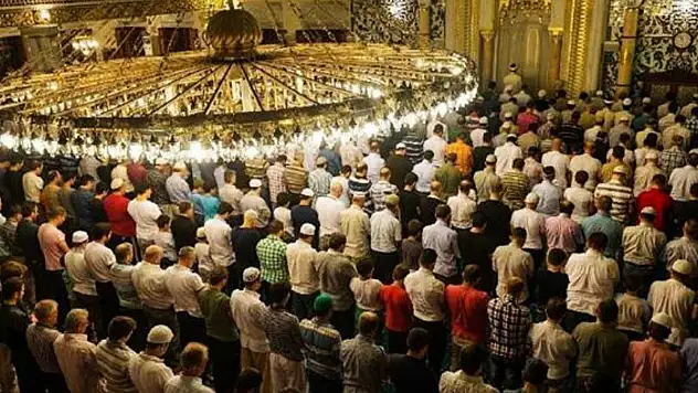 Bu yıl bayramda tüm İslam Dünyası birlikteyiz