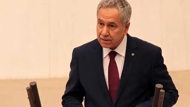 Bülent Arınç'tan 'sus' tepkisiyle ilgili açıklama