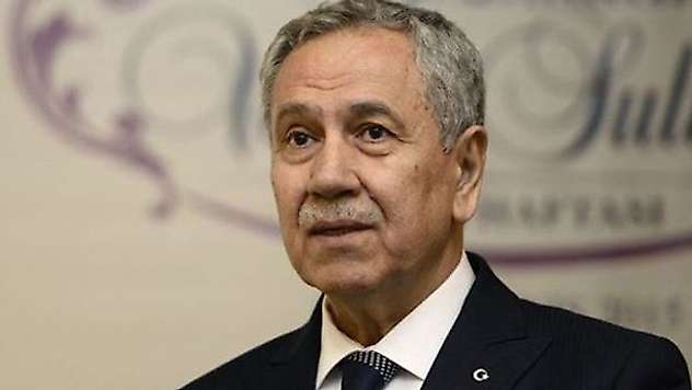 Bülent Arınç ve eşinin koronavirüs testleri pozitif çıktı!