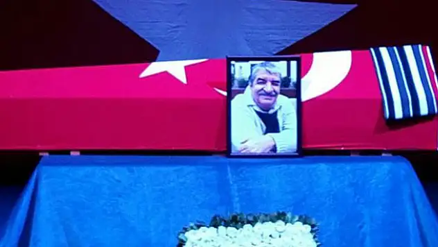 Bülent Kayabaş son yolculuğuna uğurlanıyor