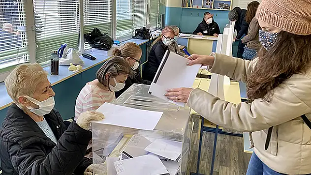 Bulgaristan'da nihai seçim sonuçları açıklandı