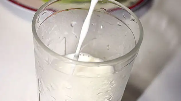 Bunamaya karşı günde 3 bardak süt