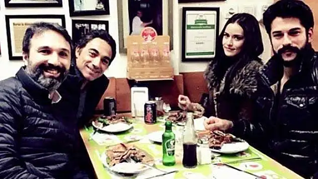 Burak Özçivit sevgilisi ile İskender testi yaptı