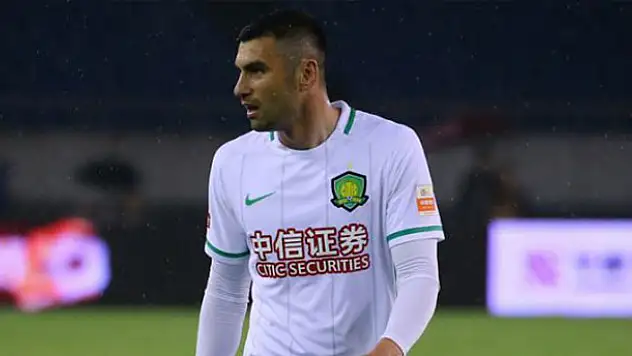 Burak Yılmaz'dan kötü haber!