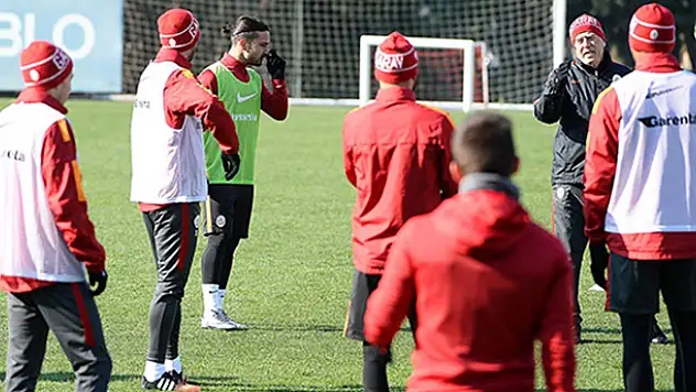 Burak Yılmaz idmana çıkmadı!