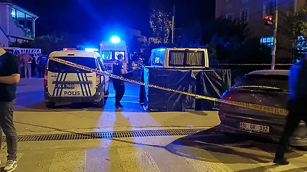 Burdur'da silahlı saldırıya uğrayan esnaf ve oğlu öldü