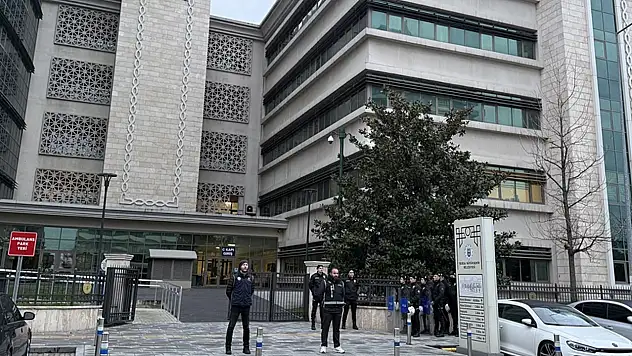 Bursa Büyükşehir Belediye Başkanı Mustafa Bozbey gözaltına alındı