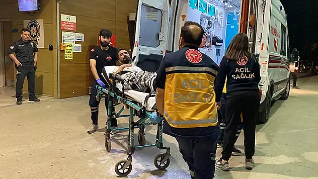 Bursa'da 16 yaşındaki genç, annesine bağıran babasını bıçakladı
