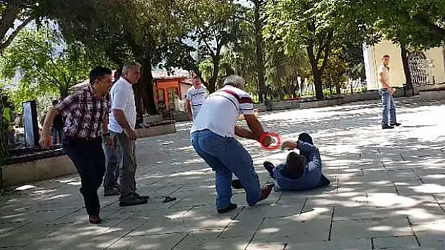 Bursa'da cinayet anı kamerada