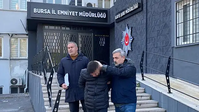Bursa'da dehşet! Patronun oğlu çalışanını bıçaklayarak öldürdü
