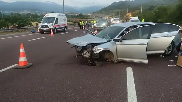 Bursa'da feci kaza: 2 ölü, 6 yaralı
