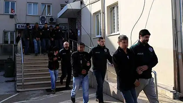 Bursa'da şafak vaktinde uyuşturucu operasyonu