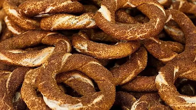 Bursa'da simit 10 lira oldu
