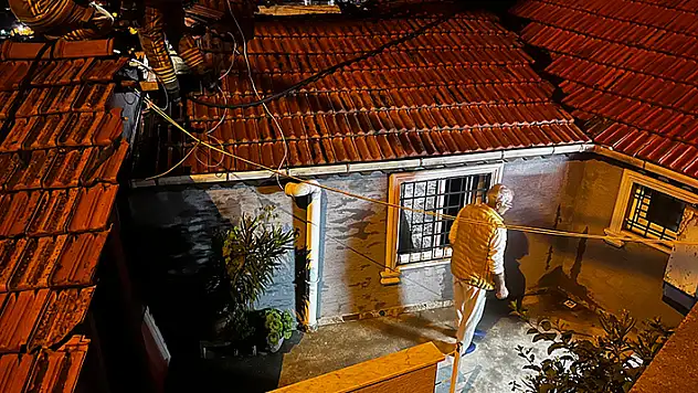 Bursa'da, yalnız yaşayan 96 yaşındaki kadın evde çıkan yangında öldü

