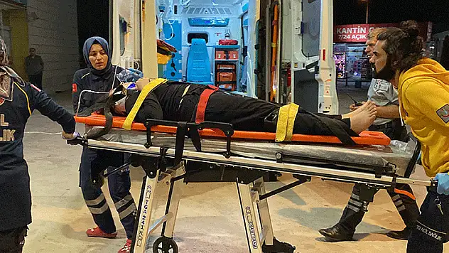Bursa'da 3. kattan düşen genç kız ağır yaralandı