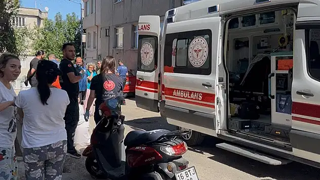Bursa'da motosiklet bisiklete çarptı: 3 çocuk yaralandı
