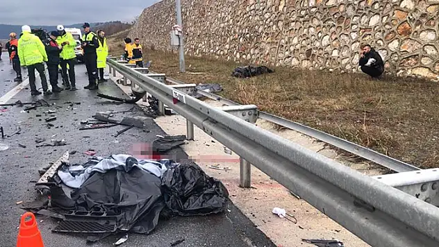 Bursa'da zincirleme trafik kazası: 4 ölü, 7 yaralı

