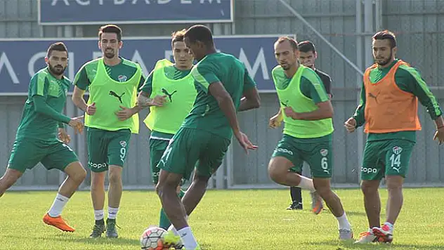 Bursaspor'da Dany takımdan ayrı çalıştı