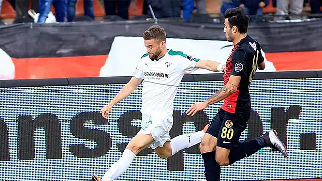 Bursaspor, Eskişehirspor'u tek golle geçti